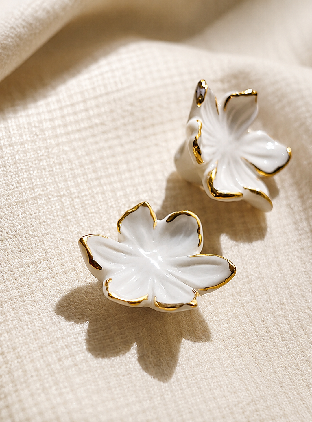Boucles d'oreille Étoile de Bethléem en porcelaine et or